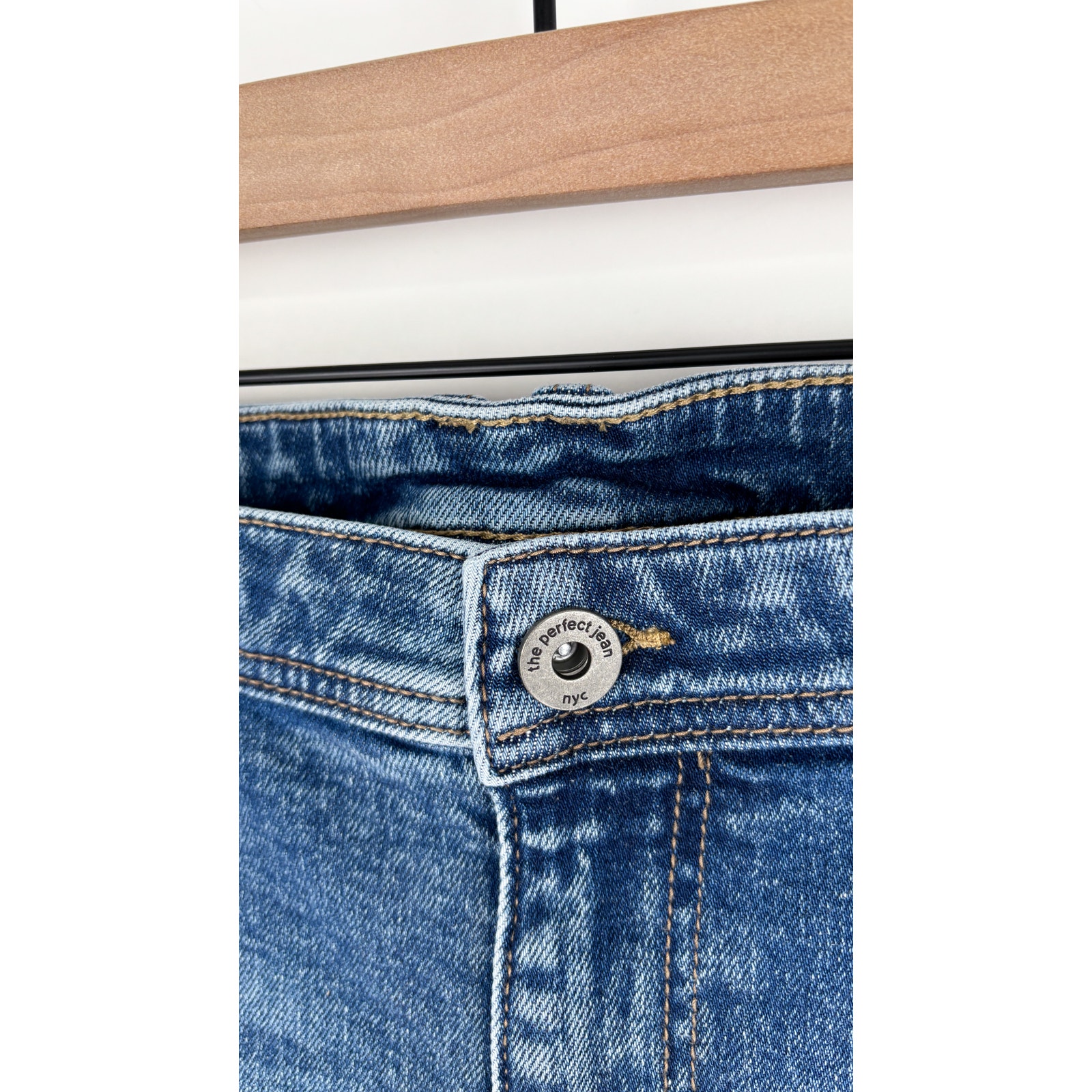 The Perfect Jean Nyc 99% Cotton Slim Fit Denim Jeans Mens Size 42x30 New Strea — image 7 of 8